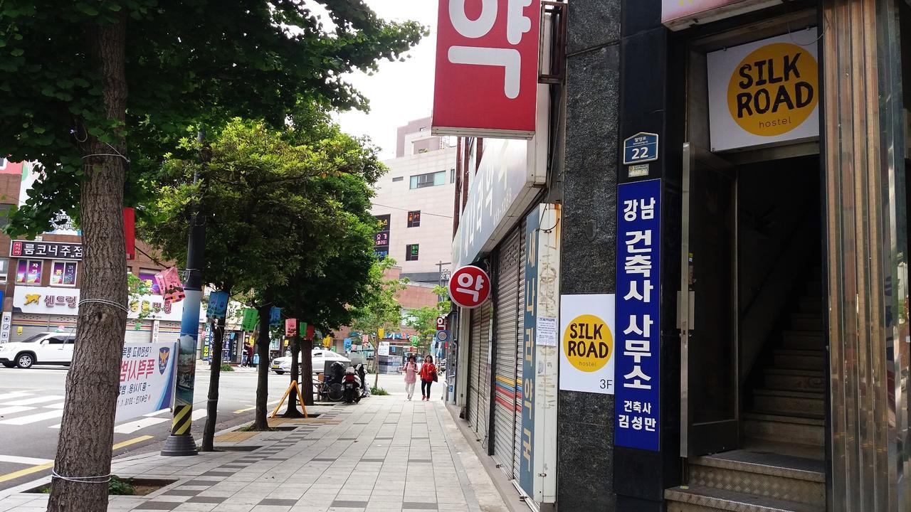 Silk Road Hostel Busan Extérieur photo